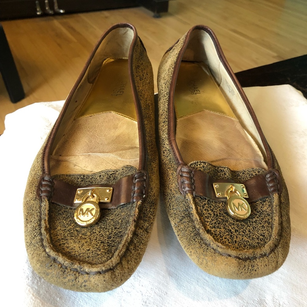 MICHAEL Michael Kors "Hamilton" Distressed Suede Driving Loafers - size 10